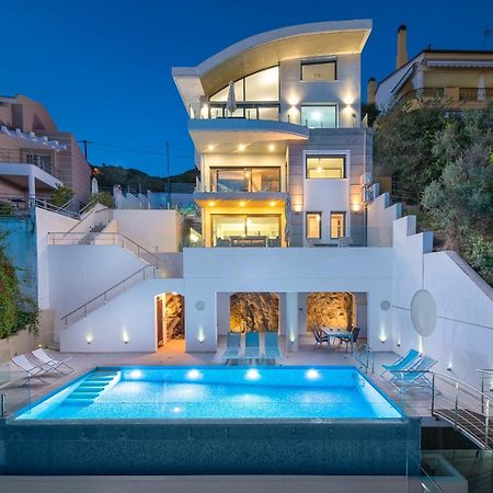 Villa Evian PalaiónTsiflíkion エクステリア 写真